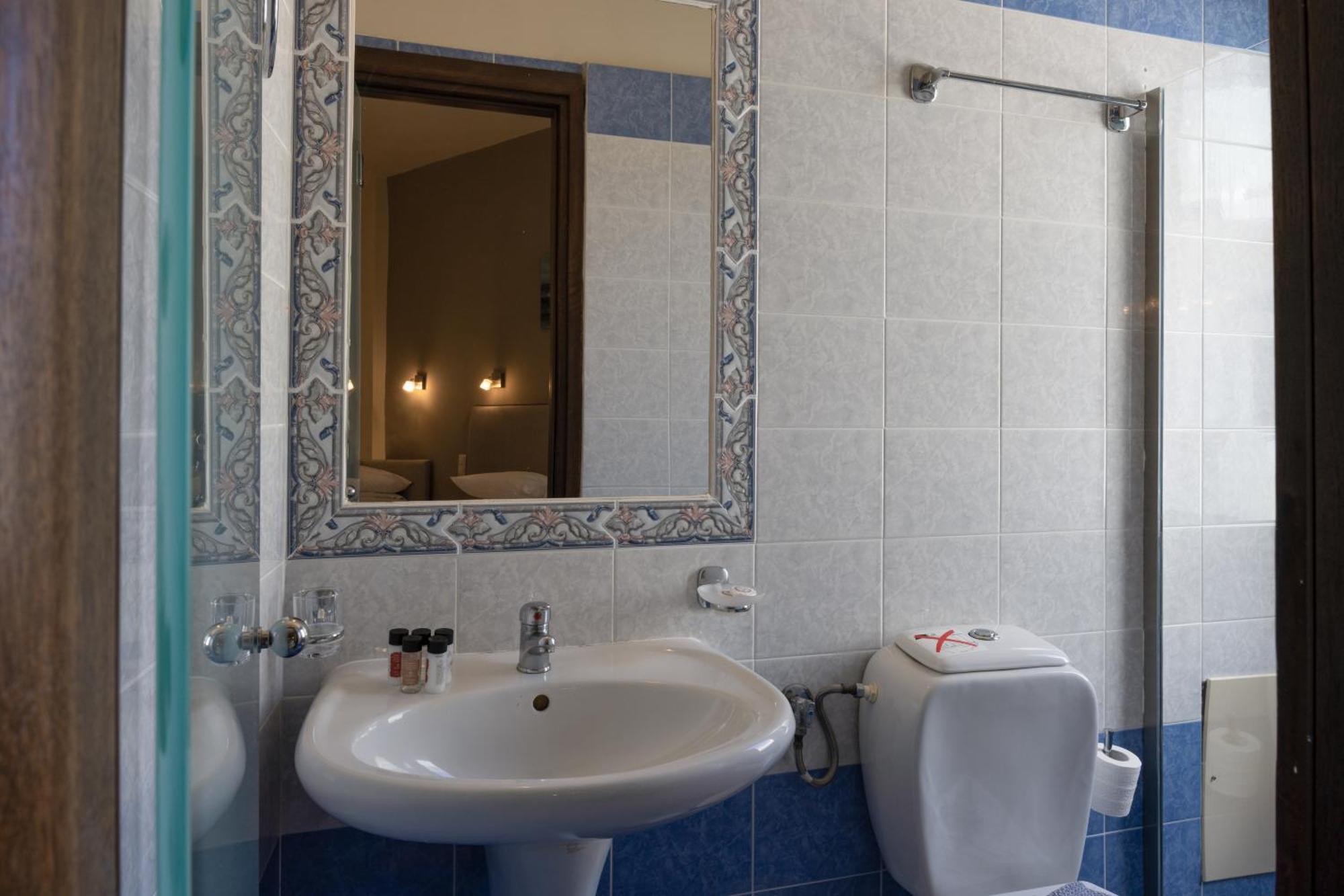 Areti Hotel Agia Galini Pokoj fotografie